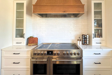 Inspiration for a cottage kitchen remodel in Denver