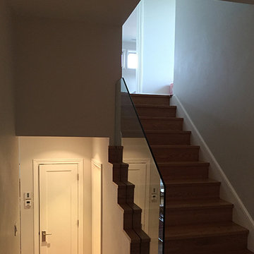 Modern Staircase Glass Railing System