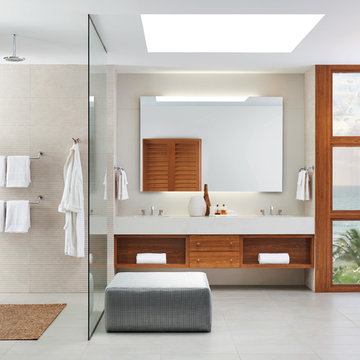The Litze™ Bath Collection
