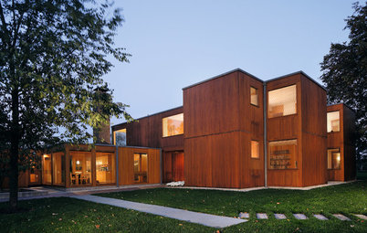 Louis Kahn's Modern Residential Masterpieces Get Coverage at Last