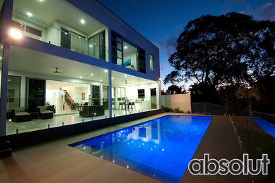 Mid-sized country two-storey exterior in Gold Coast - Tweed.
