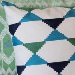 Idyllic Barnes Cottage - Scatter Cushions