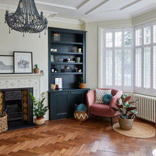Sitting Room w/ Fireplace