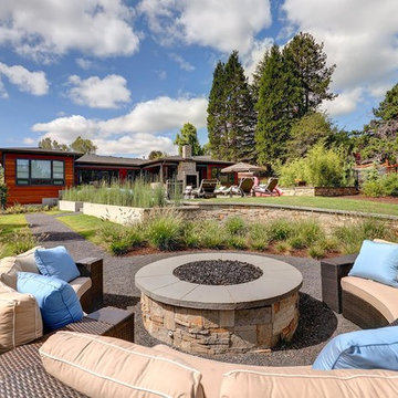 Lake Oswego Modern Retreat