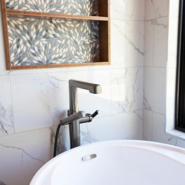 Coastal inspired Bathroom