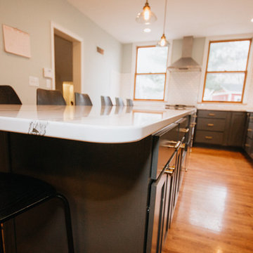 Woolworth Modern Kitchen