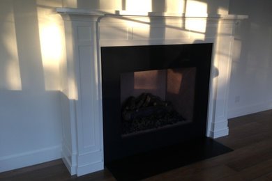 Transitional family room photo in Orange County