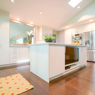Honolulu Kitchen and Entertainment Center