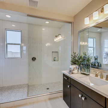 Phoenix, Arizona | Cadence - Villagio Belice Owner's Bathroom