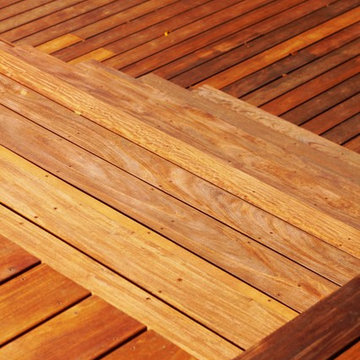 IPE Split level deck with Lighted stairs and stainless steel cable railing