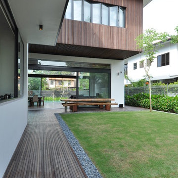 Detached House at Sunset Terrace - Singapore