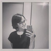 Pham Khue's photo