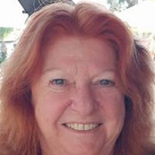 Foto von Debbie Hewitt