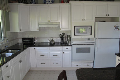 Cabinet Refacing in White Painted Maple