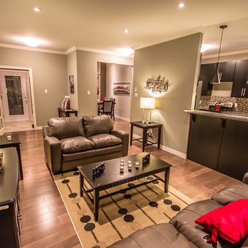 Broad Cove Ridge: Contemporary Bungalow