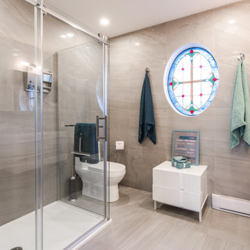 "Teen Haven: A Stylish and Functional Space for everyone!