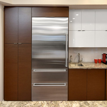 Contemporary Wenge and Gloss Kitchen