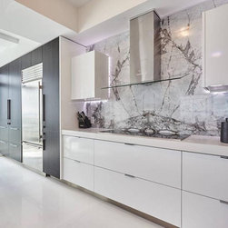 Profile A Cabinets | Two Toned Kitchen - Kitchen Cabinetry