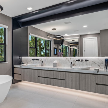 Boynton Beach Bachelor Pad