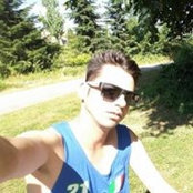 Iman Askarpoors foto
