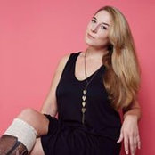 Alexandra Devons foto