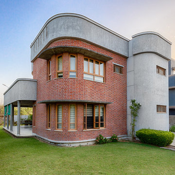 sudhirbhai bungalow design by manisha basu