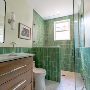 Poncey-Highland Bathroom