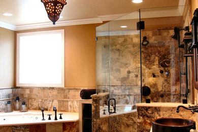 Example of a tuscan bathroom design in St Louis