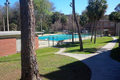 Elegant pool photo in Jacksonville