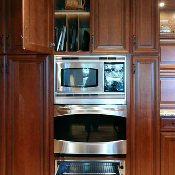 Beaverton Kitchen Remodel - plenty of custom storage