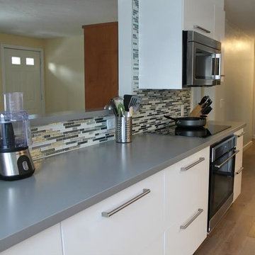 Grey & White Kitchen