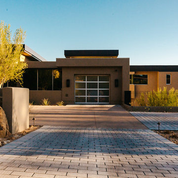 Contemporary Desert Fairways | Driveway