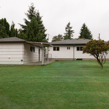 Rambler on a SUB-DIVIDABLE lot - For Sale!