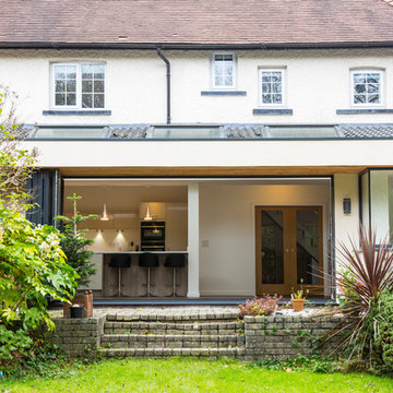 Modern Family Space - Cardiff