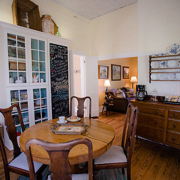 The Cottage at Chappell Hill Bed and Breakfast