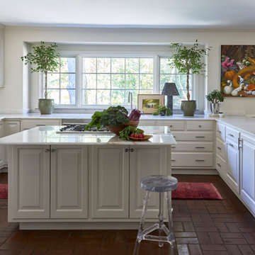 A Sculptor's Retreat in Lake Forest