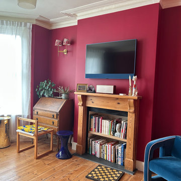 Red eclectic lounge