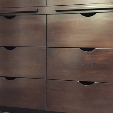 Pantry, drawers and cutting board