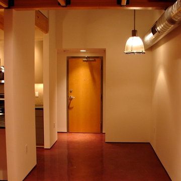 Blue Line Apartment