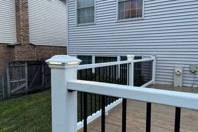 Example of a minimalist deck design