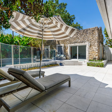 Backyard of a Modern House With Outdoor Pool, Modern House, Remodeling Ideas