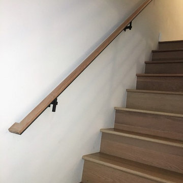 WALL MOUNTED HANDRAILS