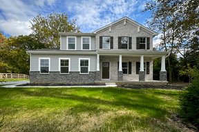 11042 Oak Ave-Bishop D