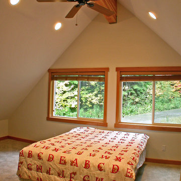 Snoqualmie Pass Chalet Ski Cabin