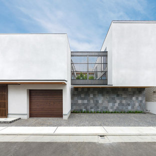 東京23区のアジアンスタイルのおしゃれな家の外観の写真