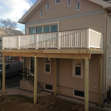 Trex Transcends Gravel Path 2nd Level Deck