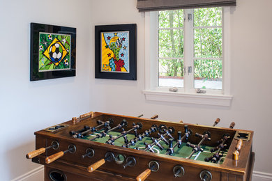 Example of a trendy kids' room design in Miami