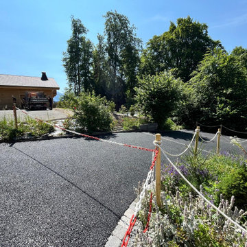 Entrée de la maison pour se rendre au sous sol
