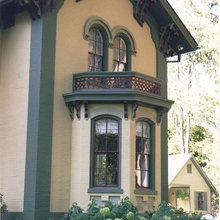 Italianate exterior