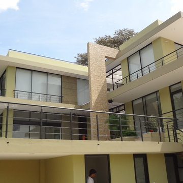 Anapoima Casa La Cabaña - Vista desde el parqueadero.